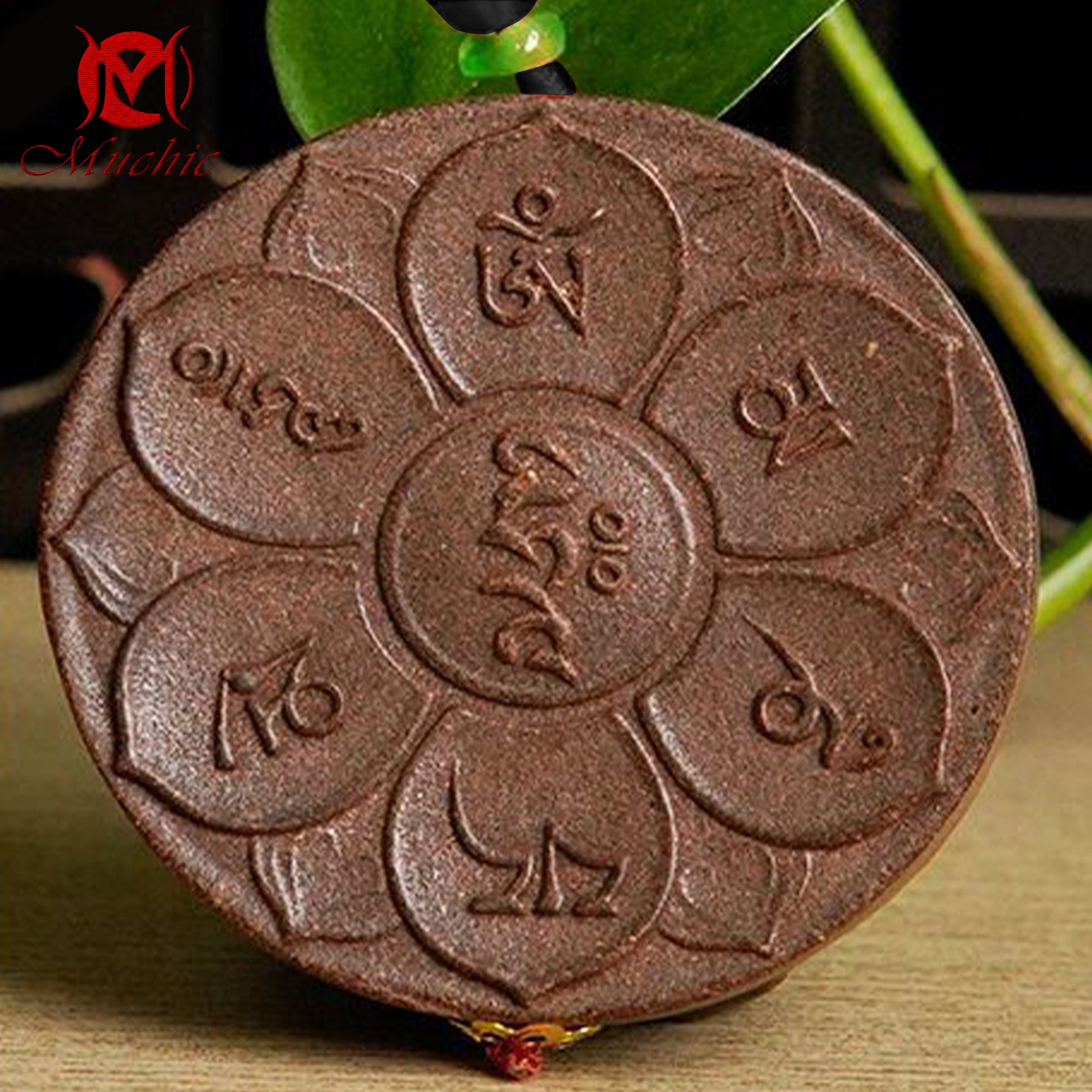 Chinese craftsmen carefully crafted the Lotus Manjusri Bodhisattva Mantra Incense Pendant, suitable for men and women (tax-free)