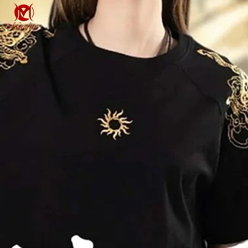 Unisex Intangible Cultural Heritage Qilin Embroidery T-shirt(Hand Embroidered) (Duty Free)