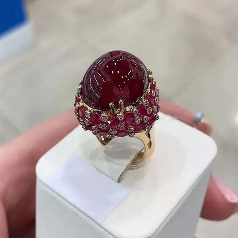 Vintage Red Gemstone Statement Ring – Elegant Luxury Crystal Ring for Women