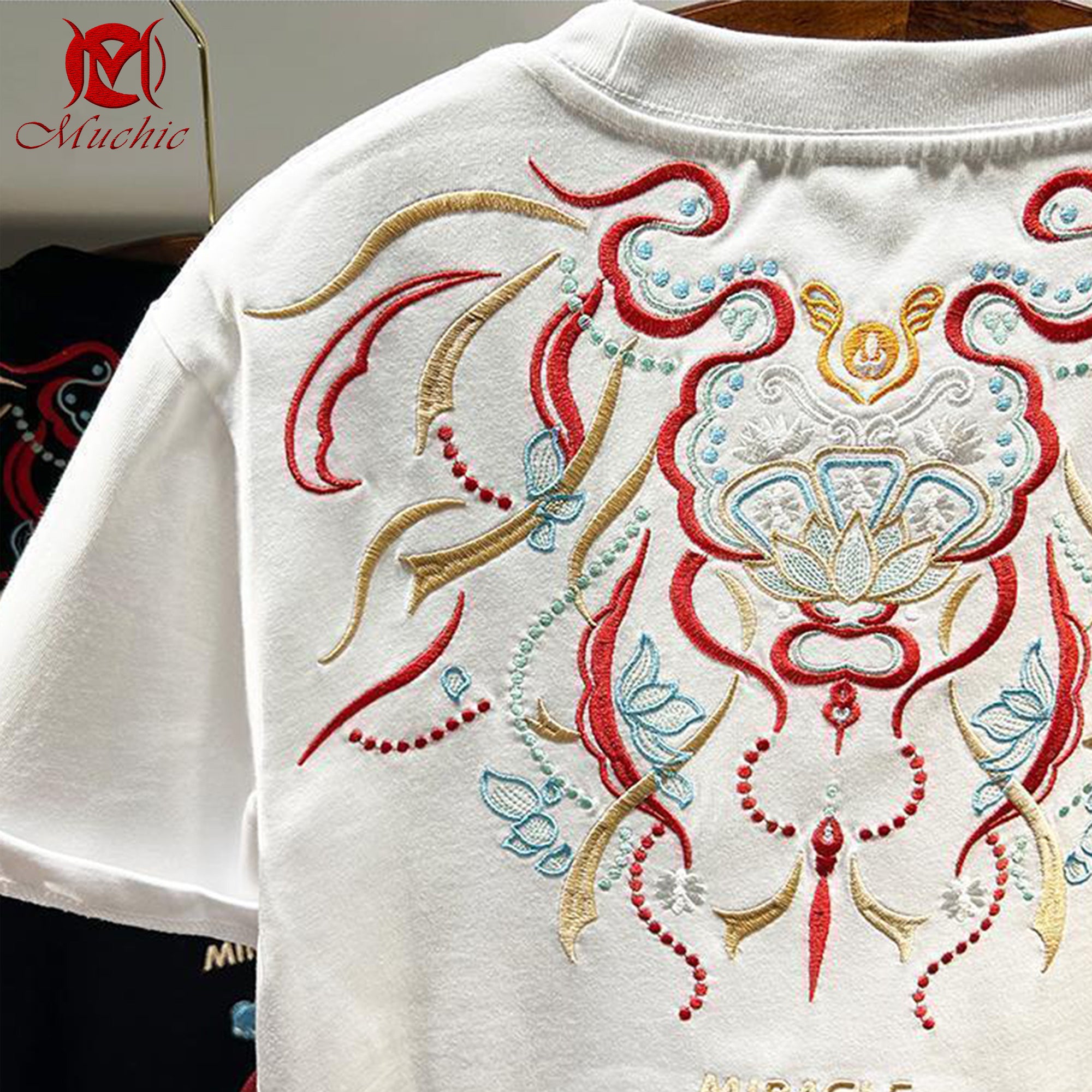 Unisex Intangible Cultural Heritage Double Goldfish Lotus Embroidered T-shirt(Hand Embroidery) (Duty Free)