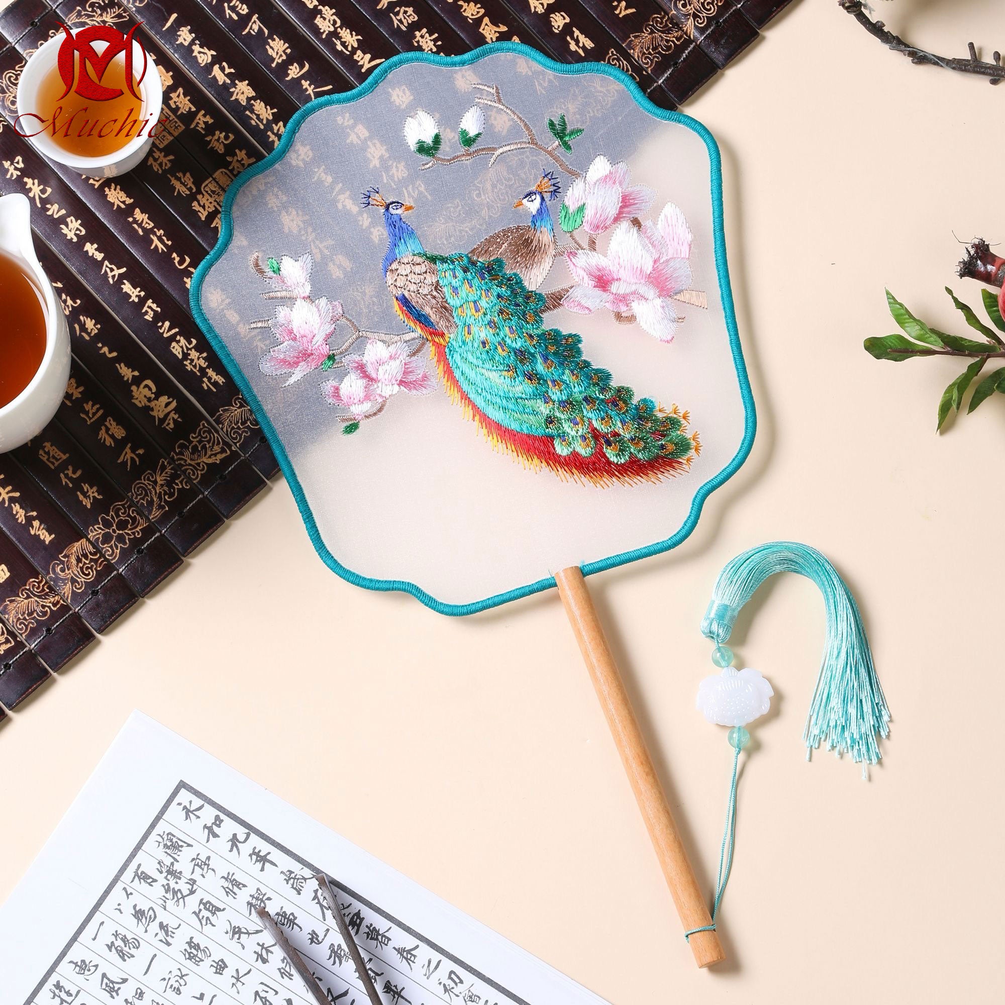 Intangible Cultural Heritage Embroidered Fan (Hand embroidery)(duty free)