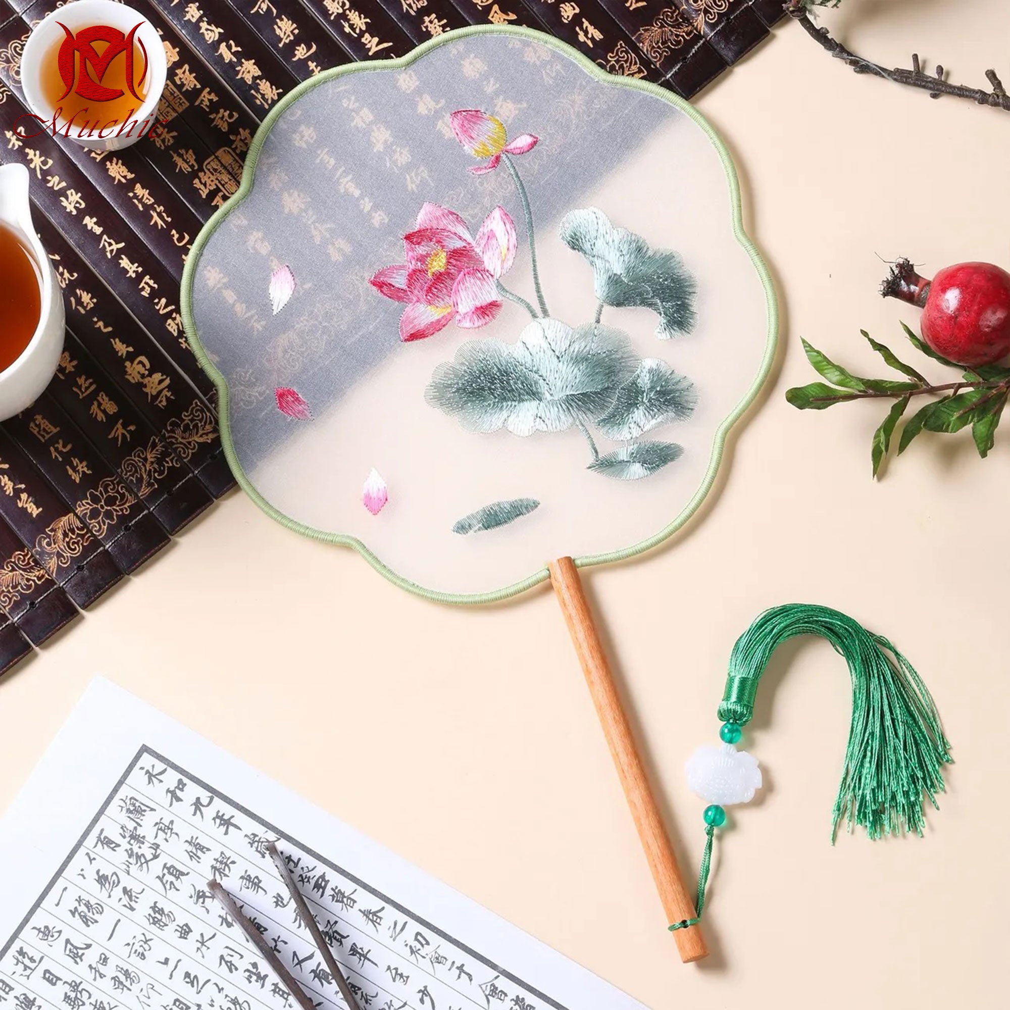 Intangible Cultural Heritage Embroidered Fan (Hand embroidery)(duty free)