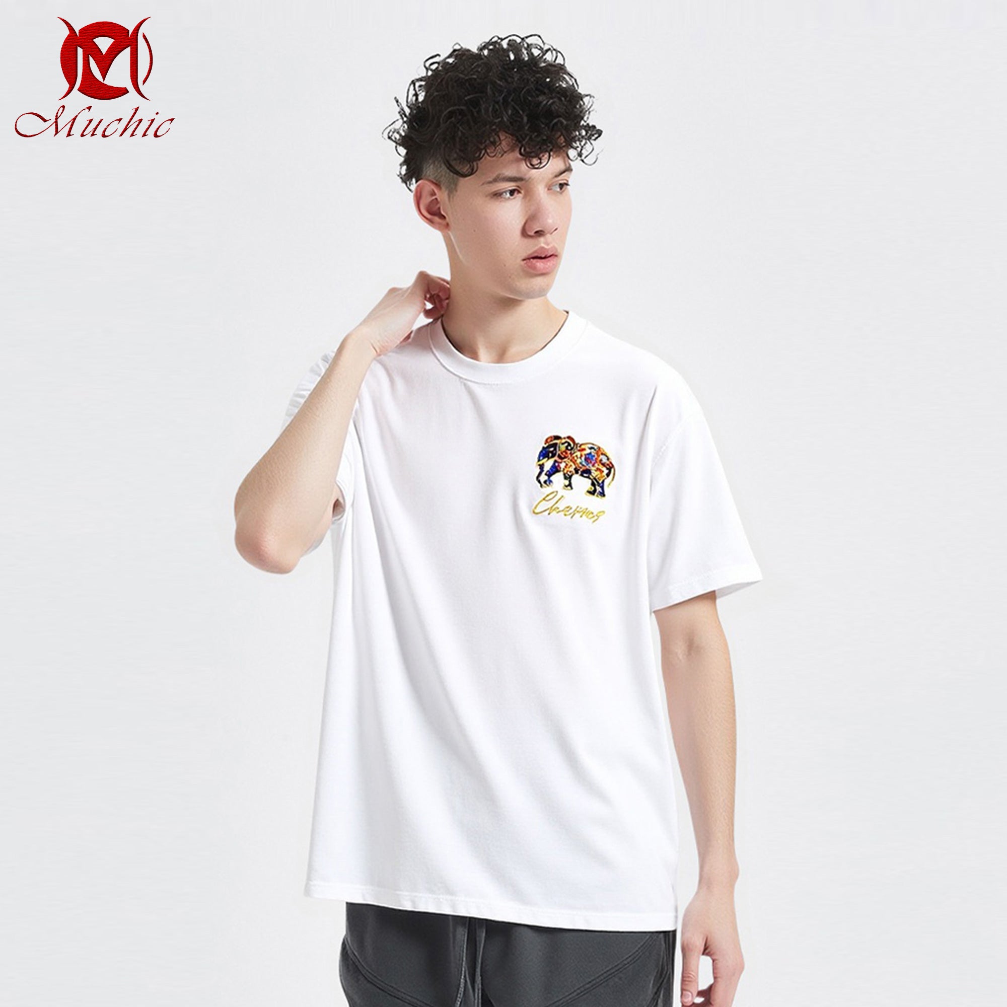 Unisex Intangible Cultural Heritage Elephant Embroidery T-shirt (Hand Embroidery) (Duty Free)