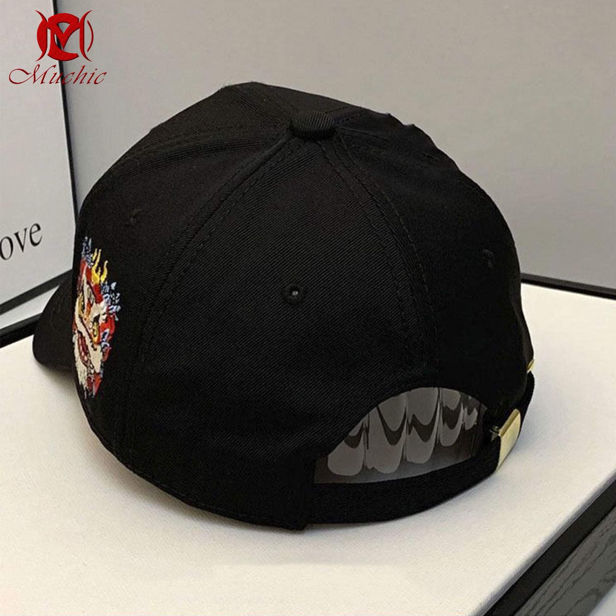 Unisex Intangible Cultural Heritage Lion Dance Hand-embroidered Hat (Hand-embroidered) (Duty Free)