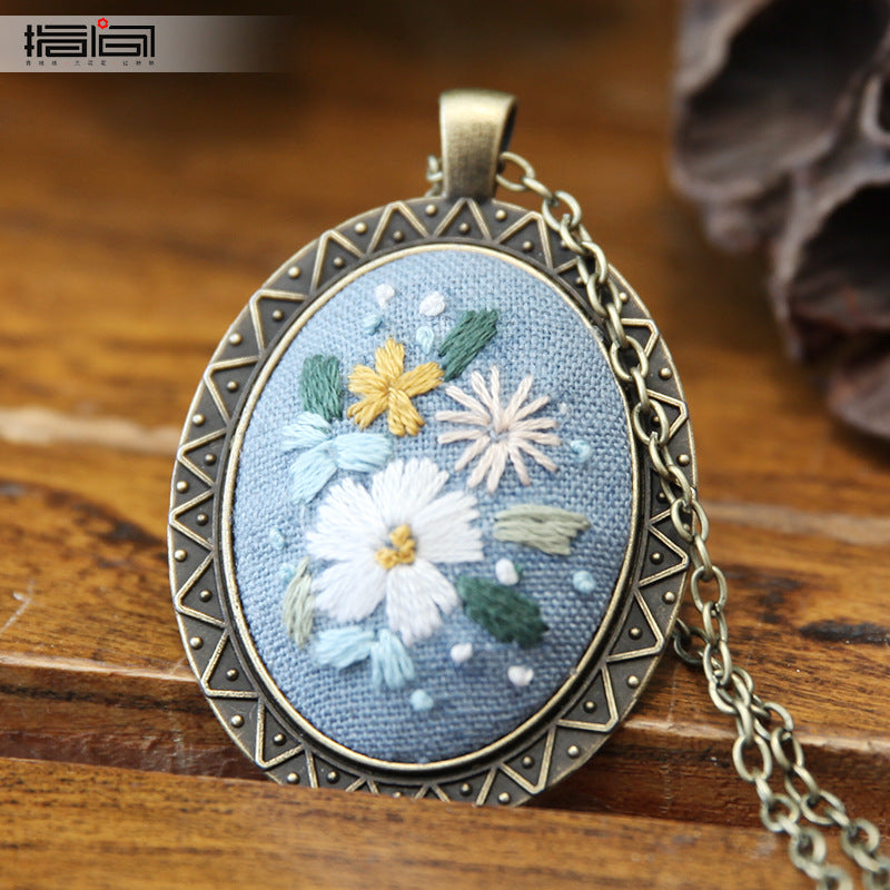 Necklace Embroidery Diy Material Bag(duty free)
