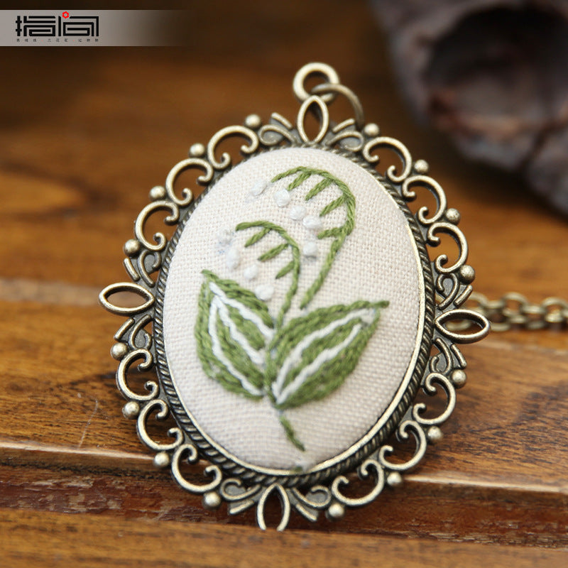Necklace Embroidery Diy Material Bag(duty free)