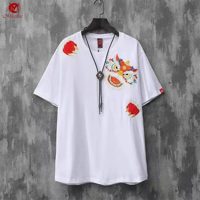 Unisex Intangible Cultural Heritage Waking Lion Embroidery T-shirt(Hand Embroidered) (Duty Free)