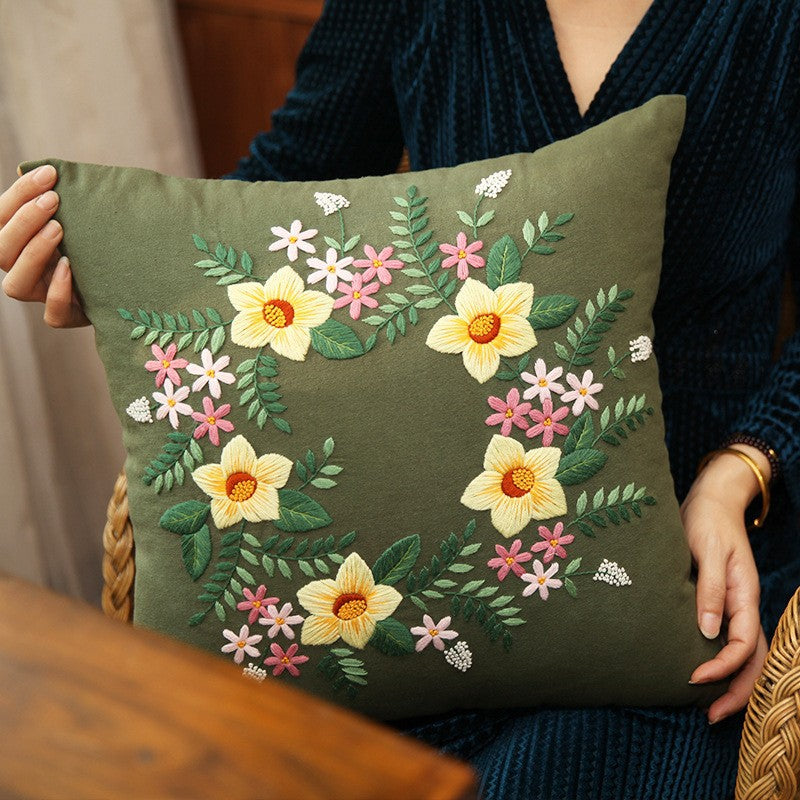 Handmade Three-Dimensional Embroidery Diy Material Embroidery Pillow(duty free)