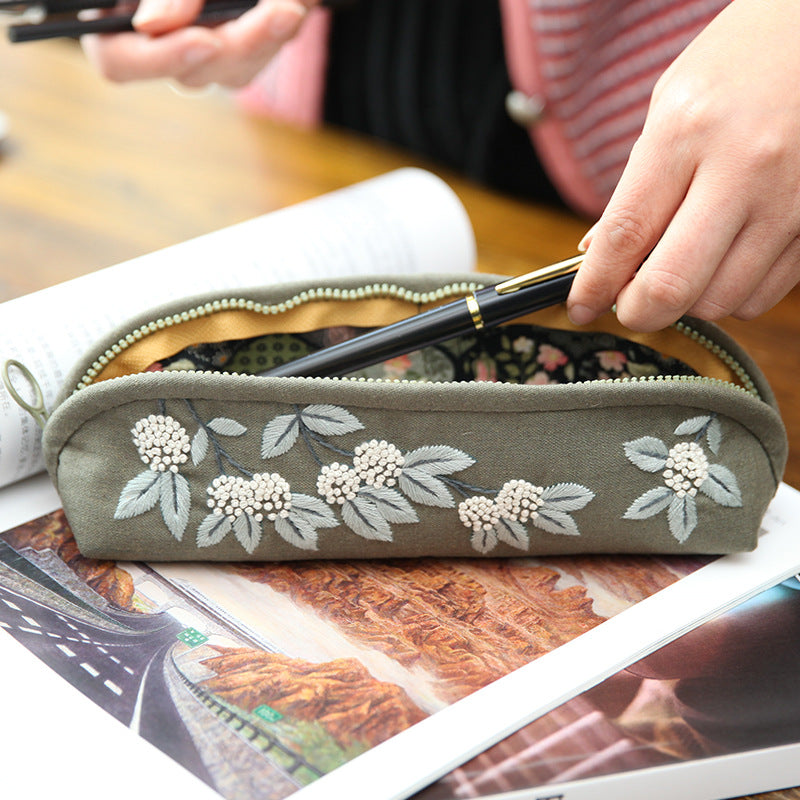Lu Embroidery Makeup Bag Handmade Embroidery Diy Pencil Bag(duty free)