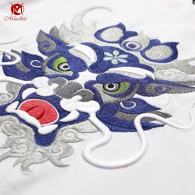 Unisex Intangible Cultural Heritag Dragon Embroidery T-shirt(Hand Embroidered) (Duty Free)