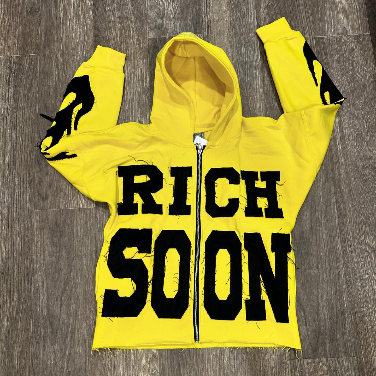 Muchic Fashionable personalized patch loose hoodie