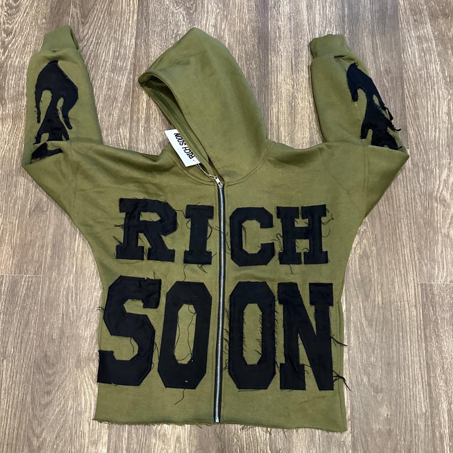 Muchic Fashionable personalized patch loose hoodie