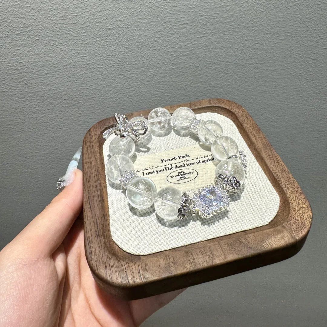 Clear Crystal Bracelet – Elegant & Minimal Energy Jewelry