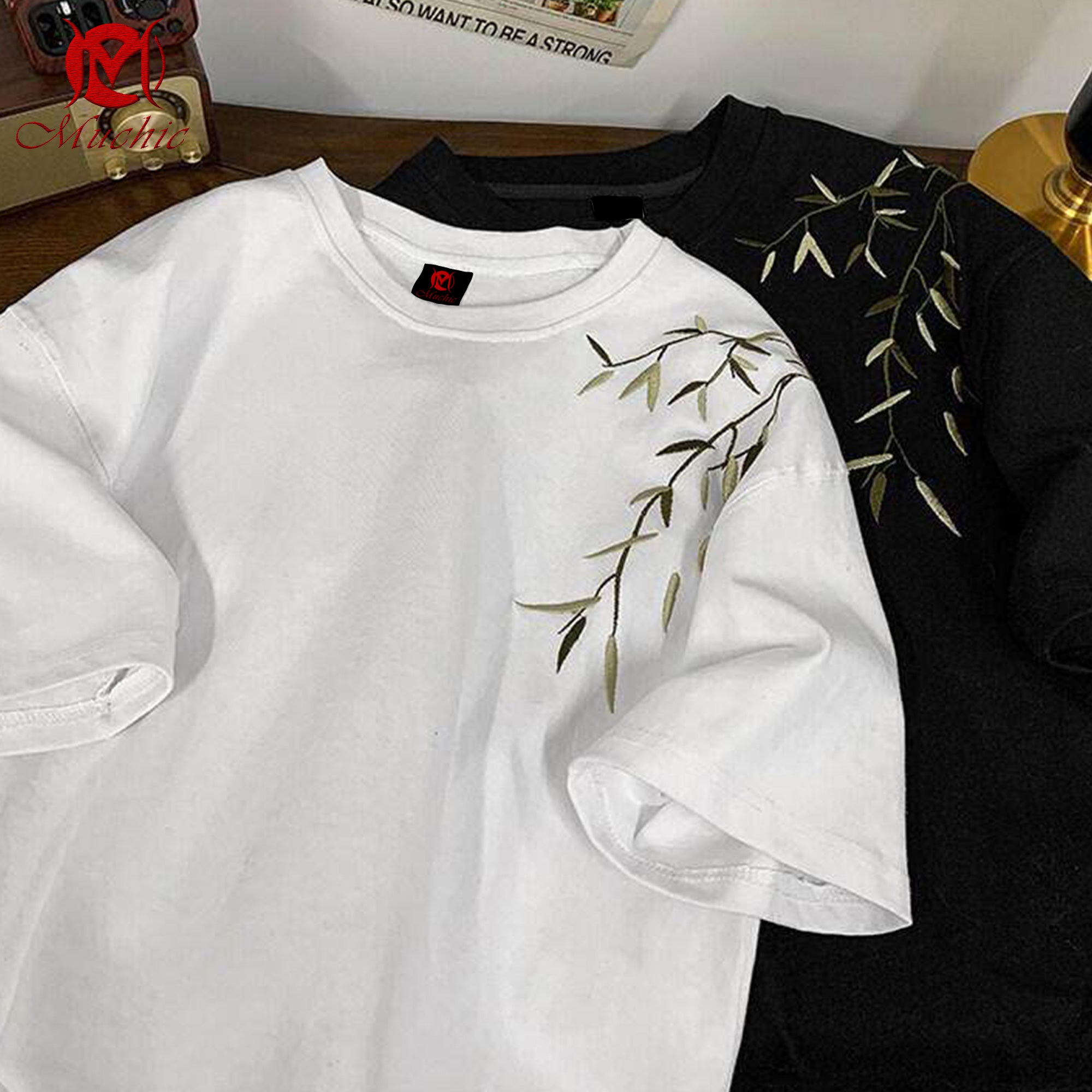 Unisex Intangible Cultural Heritage Bamboo Leaf Embroidery T-shirt (Hand Embroidery) (Duty Free)