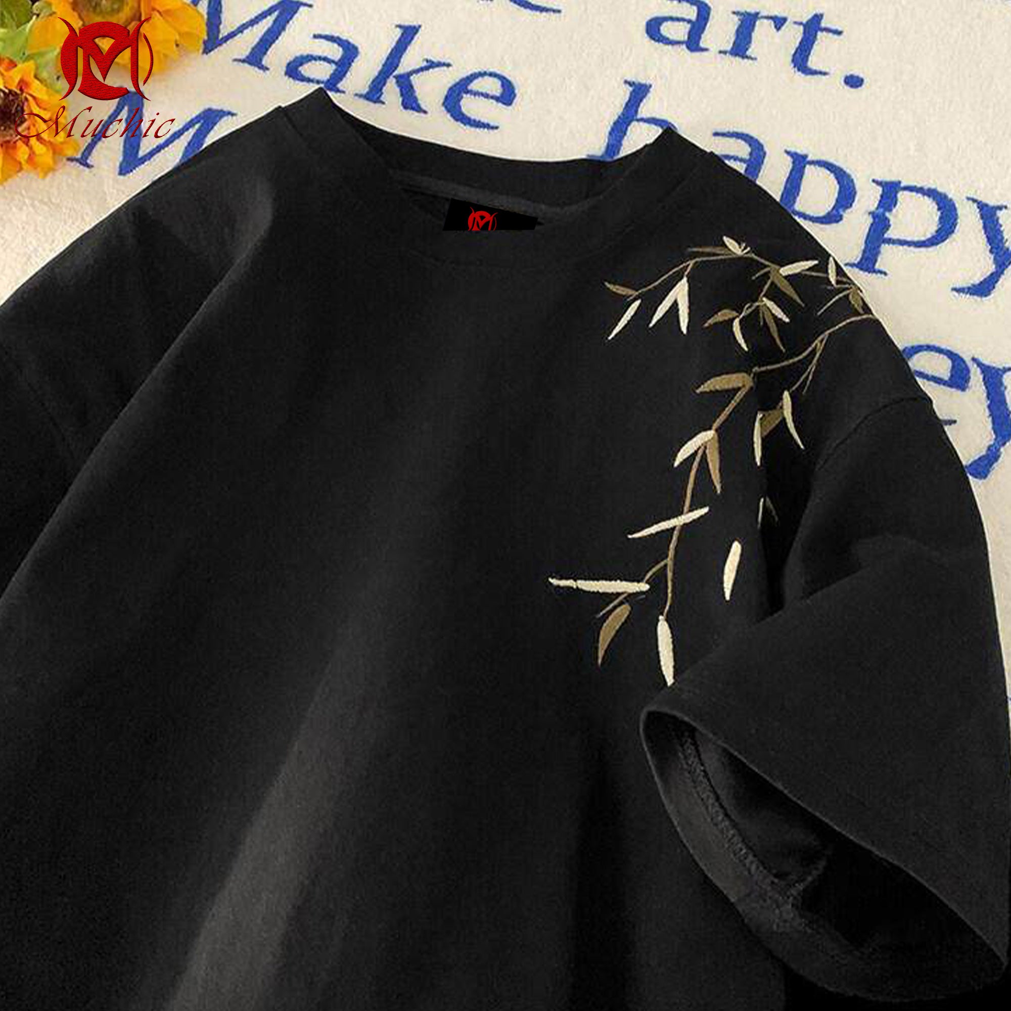 Unisex Intangible Cultural Heritage Bamboo Leaf Embroidery T-shirt (Hand Embroidery) (Duty Free)