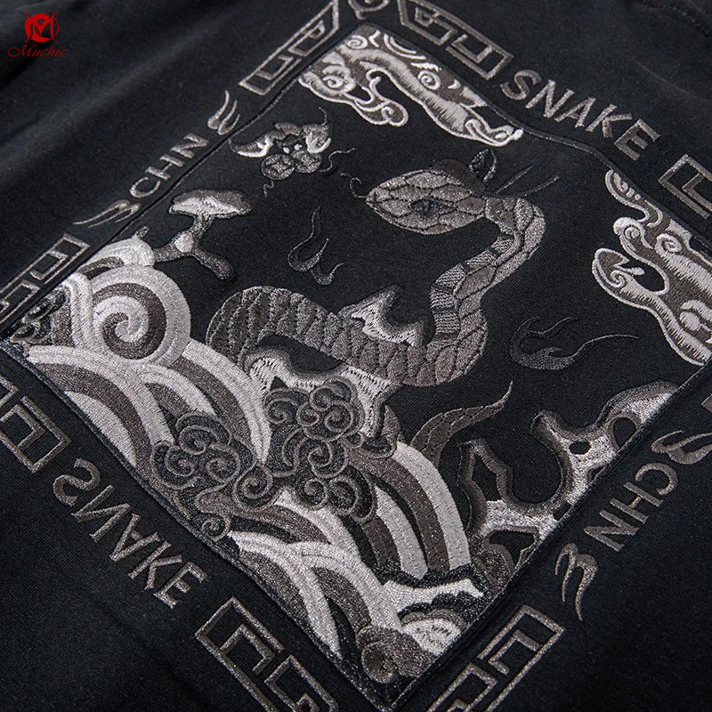 Unisex Intangible Cultural Heritage Snake Embroidery T-shirt(Hand Embroidered) (Duty Free)