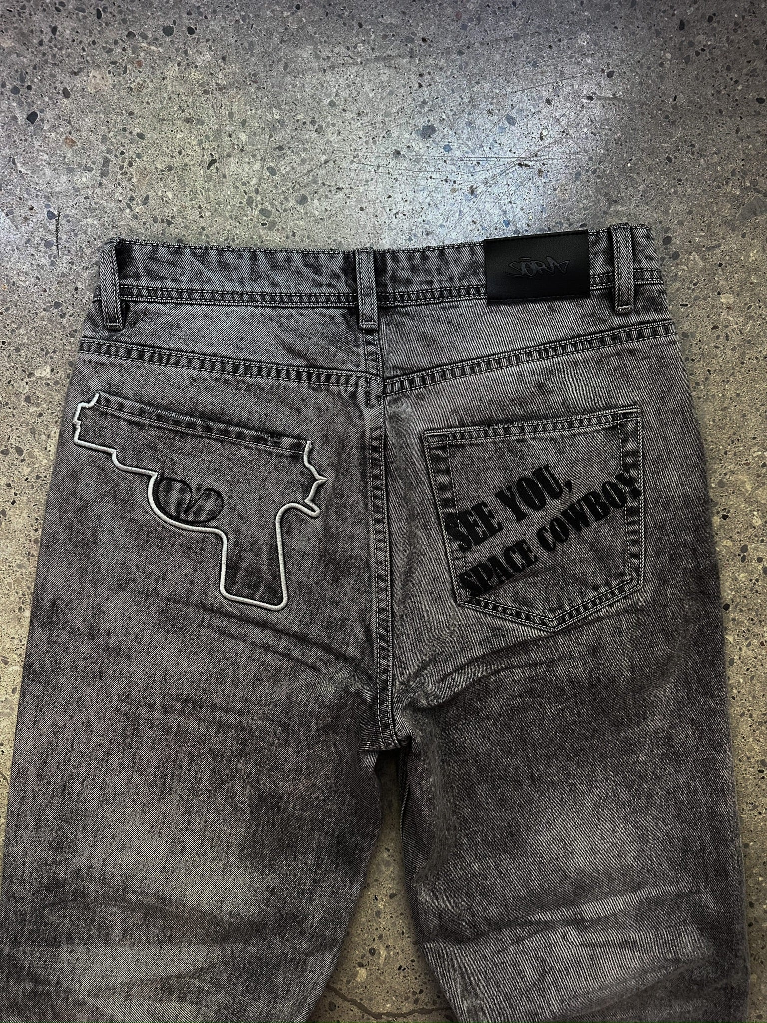 "Outlaw" Jeans