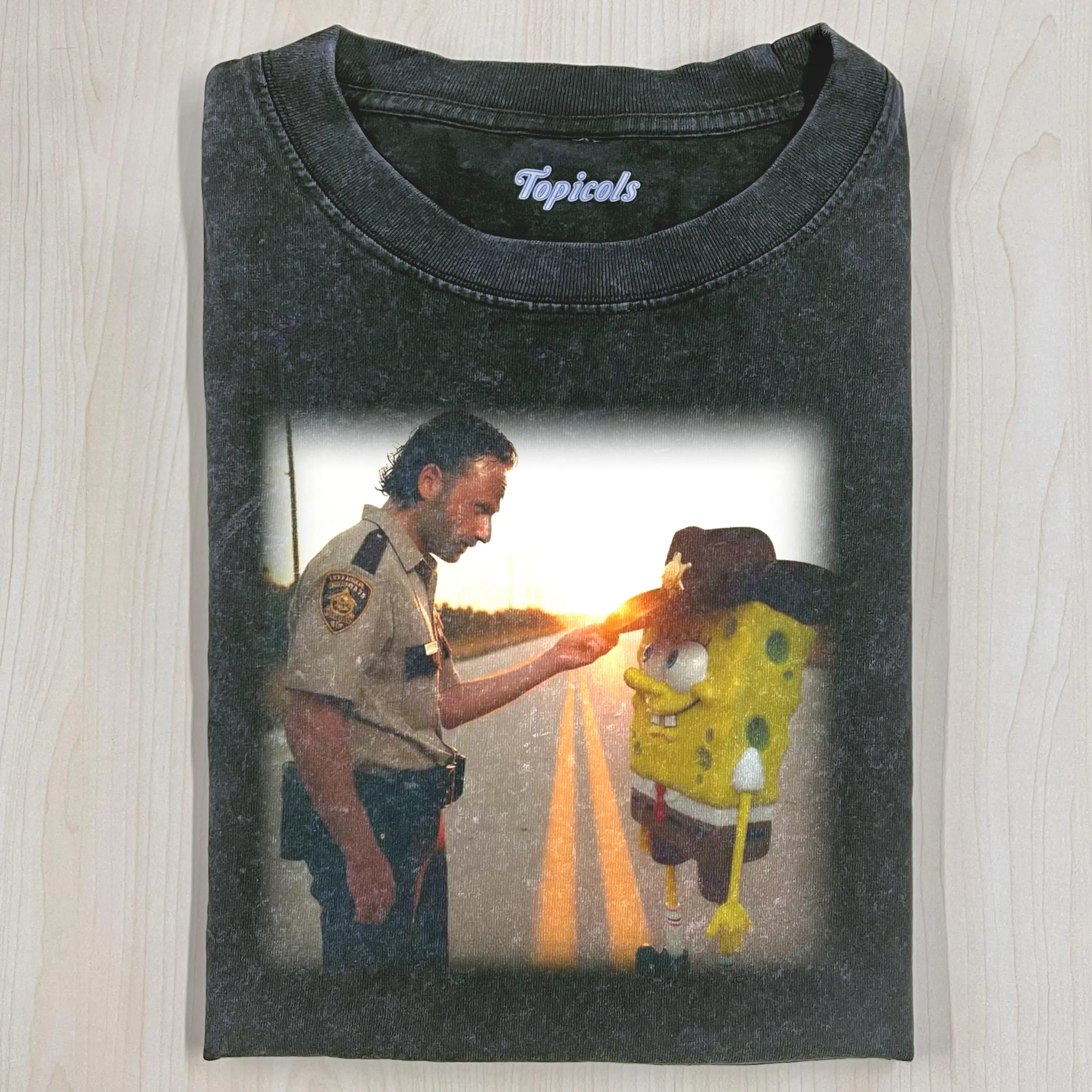 VINTAGE STYLE FANTASY MOVIES T-SHIRT